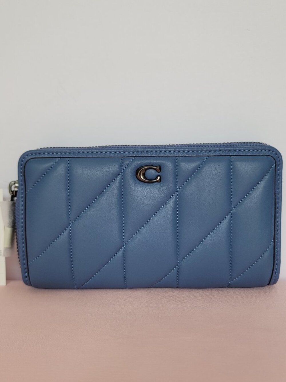 COACH Quilted Soft Smooth Leather Accordion Zip-Around Wallet- Washed Chambray ⭐